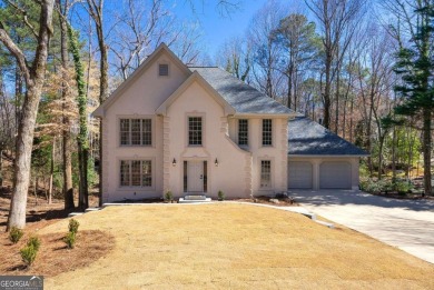 Lake Home For Sale in Alpharetta, Georgia