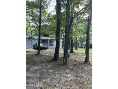 Rare opportunity to own four adjacent parcels totaling 2.95 - photo 17