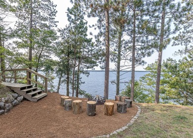 If you're looking for big space, & big water, this home delivers - photo 19