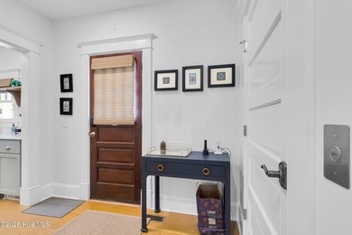 Experience the perfect blend of historic charm and modern luxury - photo 20
