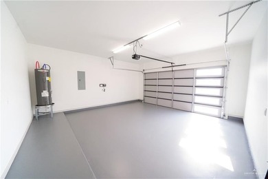 Step into modern elegance in Los Lagos, one of Edinburg's - photo 22