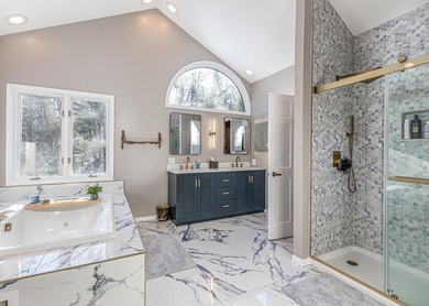 If you're looking for big space, & big water, this home delivers - photo 29