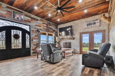 Lake Striker Home For Sale in Henderson Texas