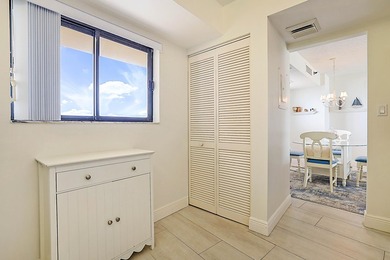 Exceptional oceanfront life style on Jupiter Beach. Offering - photo 15