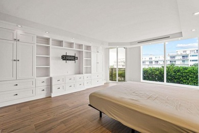 This beautiful unit has recently been renovated and offers a - photo 22