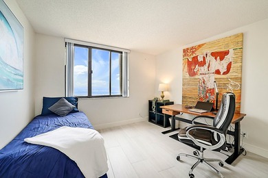 Exceptional oceanfront life style on Jupiter Beach. Offering - photo 24