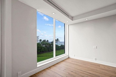 This beautiful unit has recently been renovated and offers a - photo 24