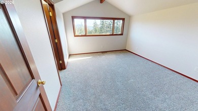 Stunning Mountain Views, Thoughtful Updates & Room to - photo 38