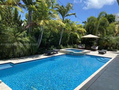 ***Stunning one-story custom-built residence, designed with - photo 3