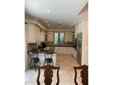 ***Stunning one-story custom-built residence, designed with - photo 10