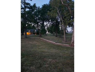 Refer to City's I-470 Corridor Market-Based Land Use & - photo 2