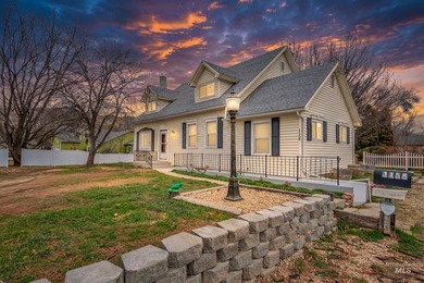 Lake Lowell Home For Sale in Nampa Idaho