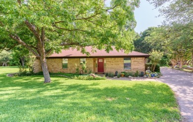 TASTEFULLY UPDATED RIVERFRONT PROPERTY IN PECAN PLANTATION - Lake Home Sale Pending in Granbury, Texas