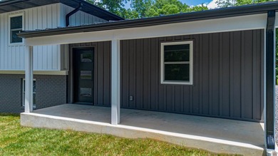 Ky Lake waterfront home on 1.4 acres with private dock and - photo 14