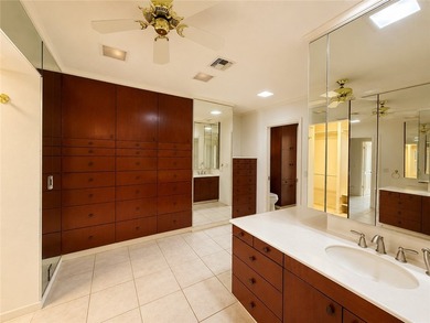Welcome to this nicely maintained townhome in Carriage Park! As - photo 23