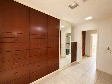 Welcome to this nicely maintained townhome in Carriage Park! As - photo 24