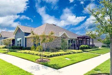 (private lake, pond, creek) Townhome/Townhouse For Sale in Argyle Texas