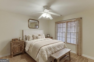 Welcome to 1830 Sanborne Way in the highly sought-after Hamilton - photo 11