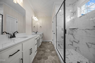 Welcome to this stunning new construction home in a resort style - photo 17