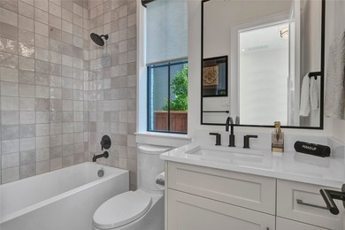 ELEVATED LIVING, EXPERTLY SCALED! This stunning SINGLE story - photo 27