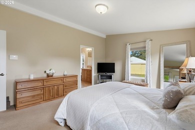 Discover the perfect blend of privacy, natural beauty, and - photo 27