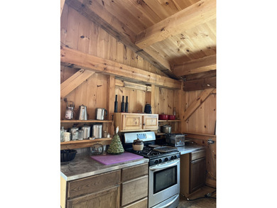 (private lake, pond, creek) Home For Sale in Sheffield Vermont