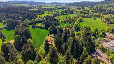 Discover the perfect blend of privacy, natural beauty, and - photo 45