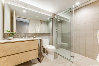 Discover unparalleled luxury in this high-floor 1-bd/1-ba - photo 11