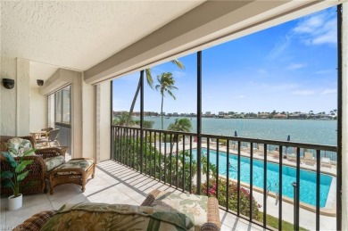 Marco Island Lake Area Condo For Sale in Marco Island Florida