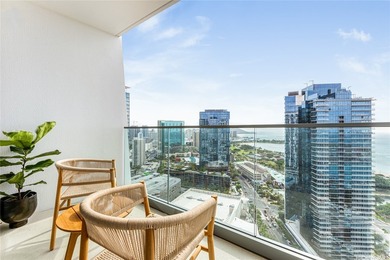 Discover unparalleled luxury in this high-floor 1-bd/1-ba - photo 14