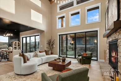 Experience unparalleled craftsmanship in this spectacular custom - photo 8