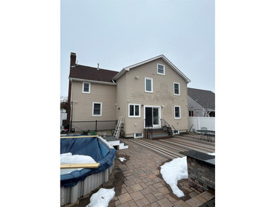 Move right into this beautifully maintained 4-bedroom, 4 - photo 2
