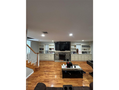 Move right into this beautifully maintained 4-bedroom, 4 - photo 5
