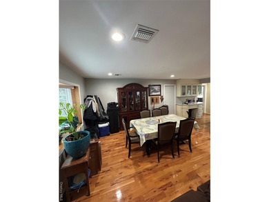 Move right into this beautifully maintained 4-bedroom, 4 - photo 9