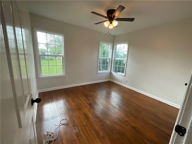 Affordable, updated, and situated on an oversized 0.26-acre lot! - photo 29