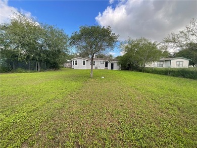 Affordable, updated, and situated on an oversized 0.26-acre lot! - photo 36