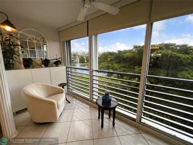 (private lake, pond, creek) Condo For Sale in Coconut Creek Florida