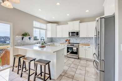 Beautifully renovated and ideally located near the Ranches Golf - photo 8