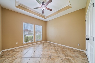Welcome to this spacious 4-bedroom, 3-bathroom stucco home - photo 27