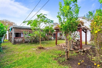 Charming 1955 Home with Endless Potential - Investor's Dream! - photo 15