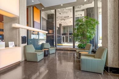 Move-in ready high floor bright junior one bed, one bath with