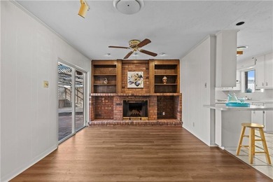 Discover the home you've been looking for in a prime location - photo 5