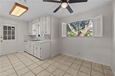 Discover the home you've been looking for in a prime location - photo 9