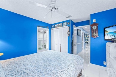 This well-maintained 3-bedroom, 2-bath single-family home is - photo 12