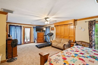 Welcome Home! This stunning 4,350 sq ft Victorian home blends - photo 20