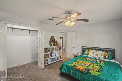 Here is another chance to grab this beautiful home!! Ready to - photo 20