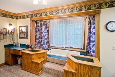 Welcome Home! This stunning 4,350 sq ft Victorian home blends - photo 22