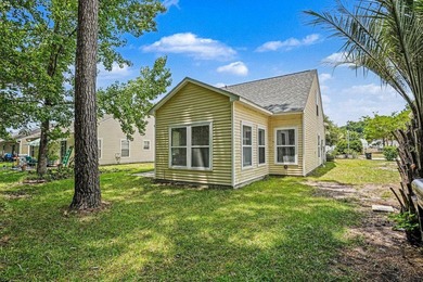 Welcome home to this well maintained 3-bedroom, 2.5 bath home in - photo 28