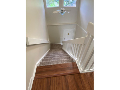 PRIME LOCATION IN A GATED COMMUNITY! THIS BEAUTIFUL TOWNHOME - photo 28