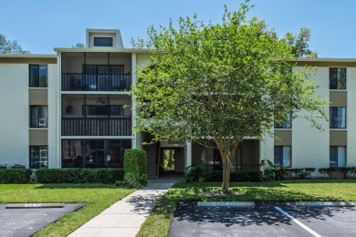 Lake Condo For Sale in Tarpon Springs, Florida